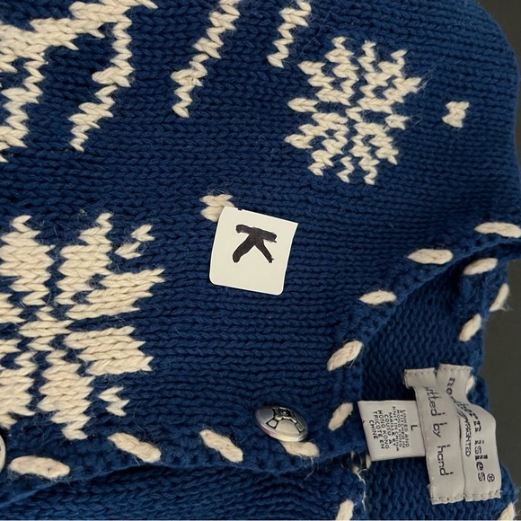 VTG Northern Isles Hand Knit Blue/White Winter Village Cardigan Sweater Large - Picture 13 of 14
